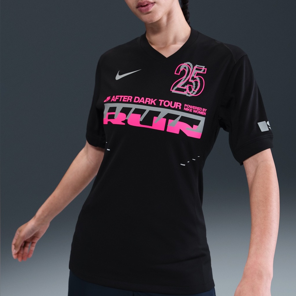 Nike After Dark Tour Women's Dri-FIT Graphic‎ Running Jersey